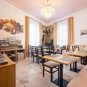 https://lilium-hotel.it-tuscanyhotel.com