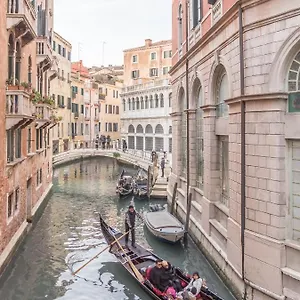 San Marco Square With Canal View By Wonderful Italy Appartamento Venezia